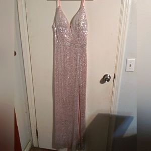 Ladies Sequence Dress Slit and zipper on side. M